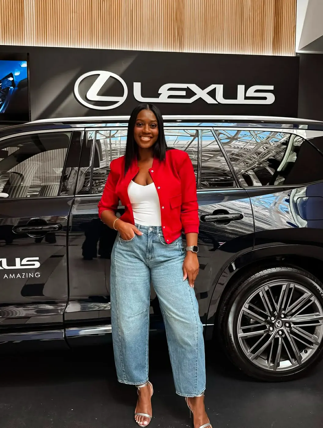 A Night with Elsa Senat and Lexus